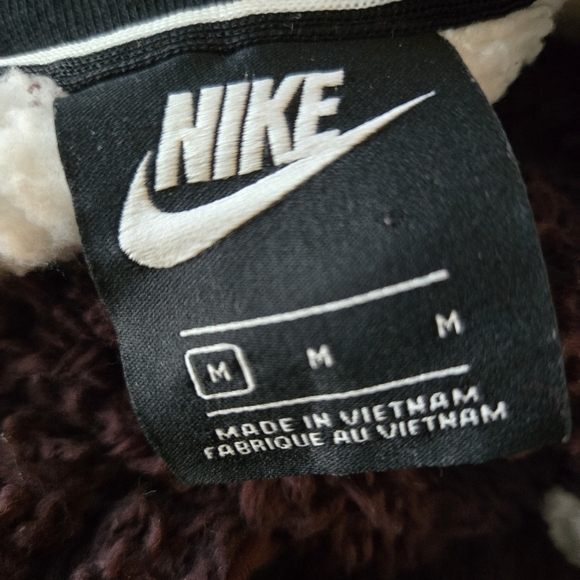 Cropped Teddy Nike Jacket - Picture 7 of 9